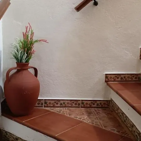 Holiday home Acogedora Casa De Pueblo Con Piscina Fuenteheridos